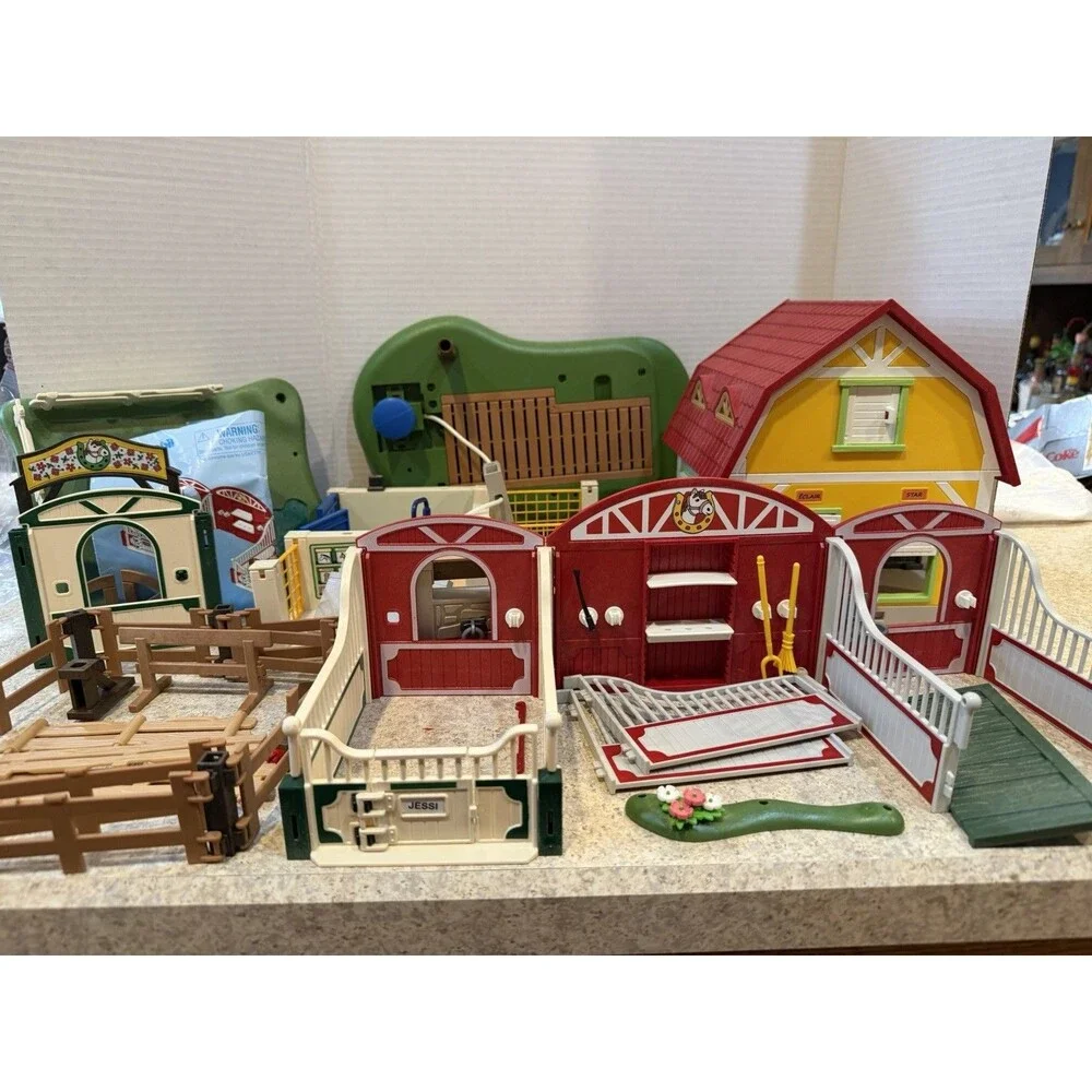 Playmobil Horse Stable Barn Vet Clinic Parts Lot Incomplete Mixed Pieces